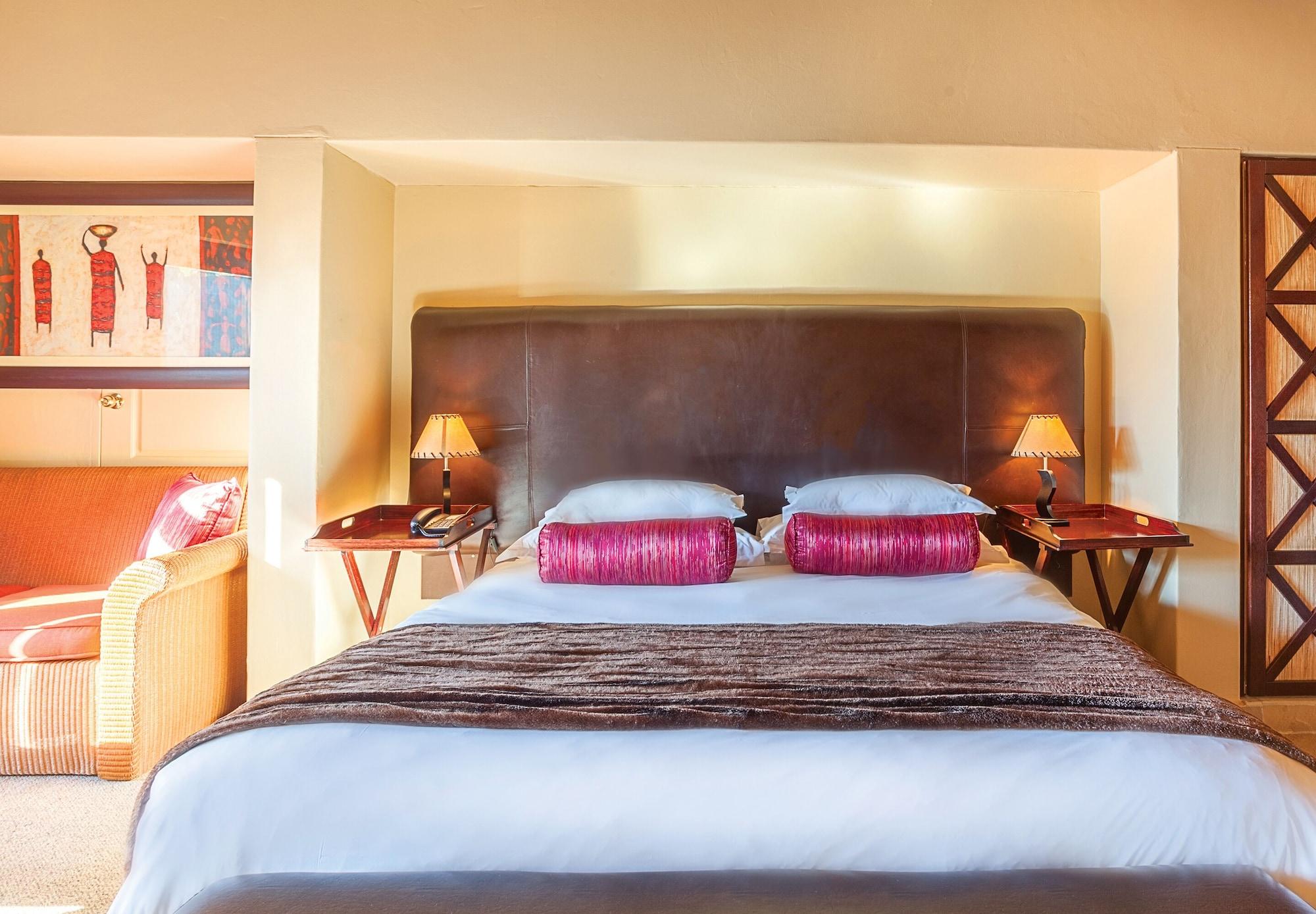 Kloofzicht Lodge & Spa Krugersdorp Exterior foto A bedroom at the hotel